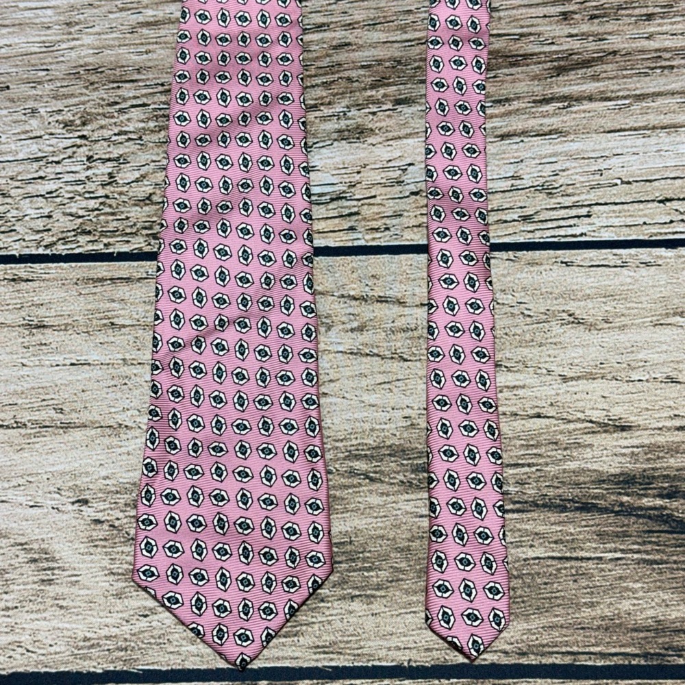Polo Ralph Lauren Necktie Pink Silk Geometric Medallion Classic USA Made Tie